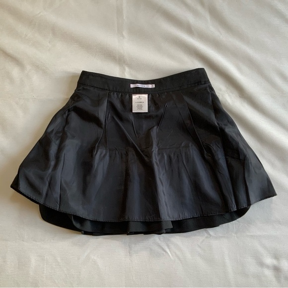 Better Ruffled Skater Skirt - Picture 4 of 12